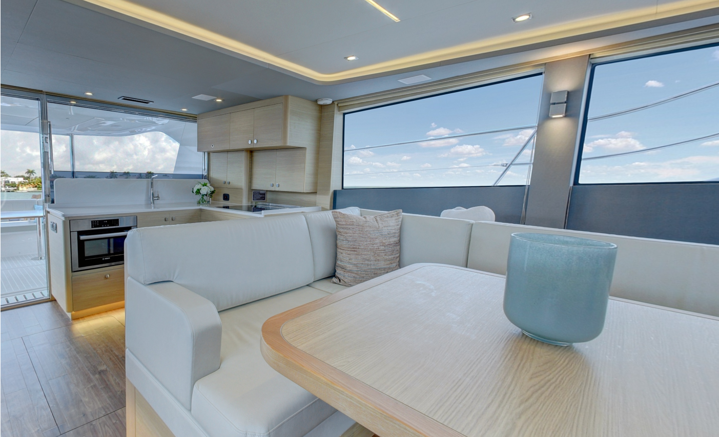 Aquila 50 | Infinity 1