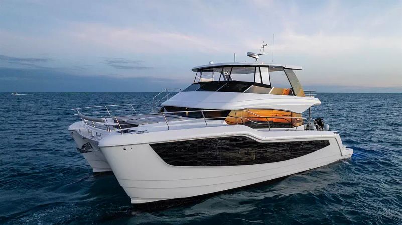 Aquila 50 | Infinity 1