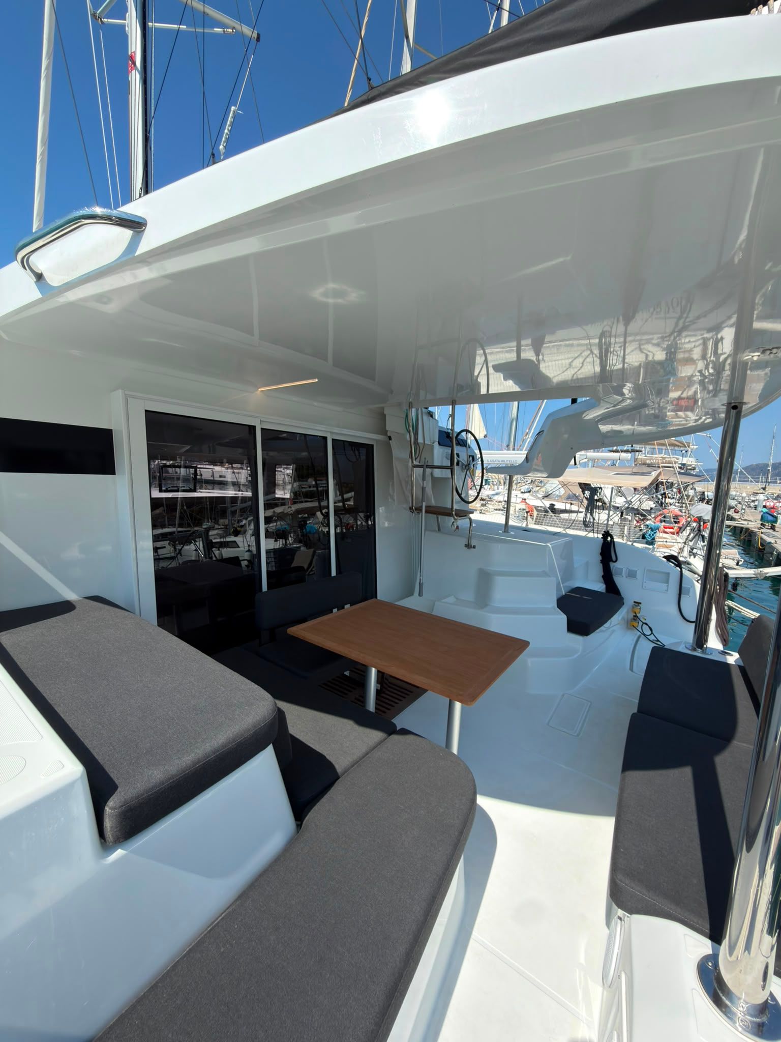 Lagoon 38 | Didi