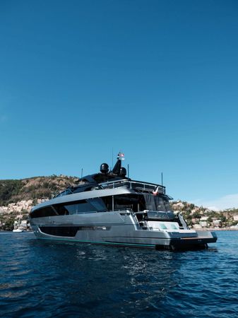 Riva 102 Corsaro | Icona
