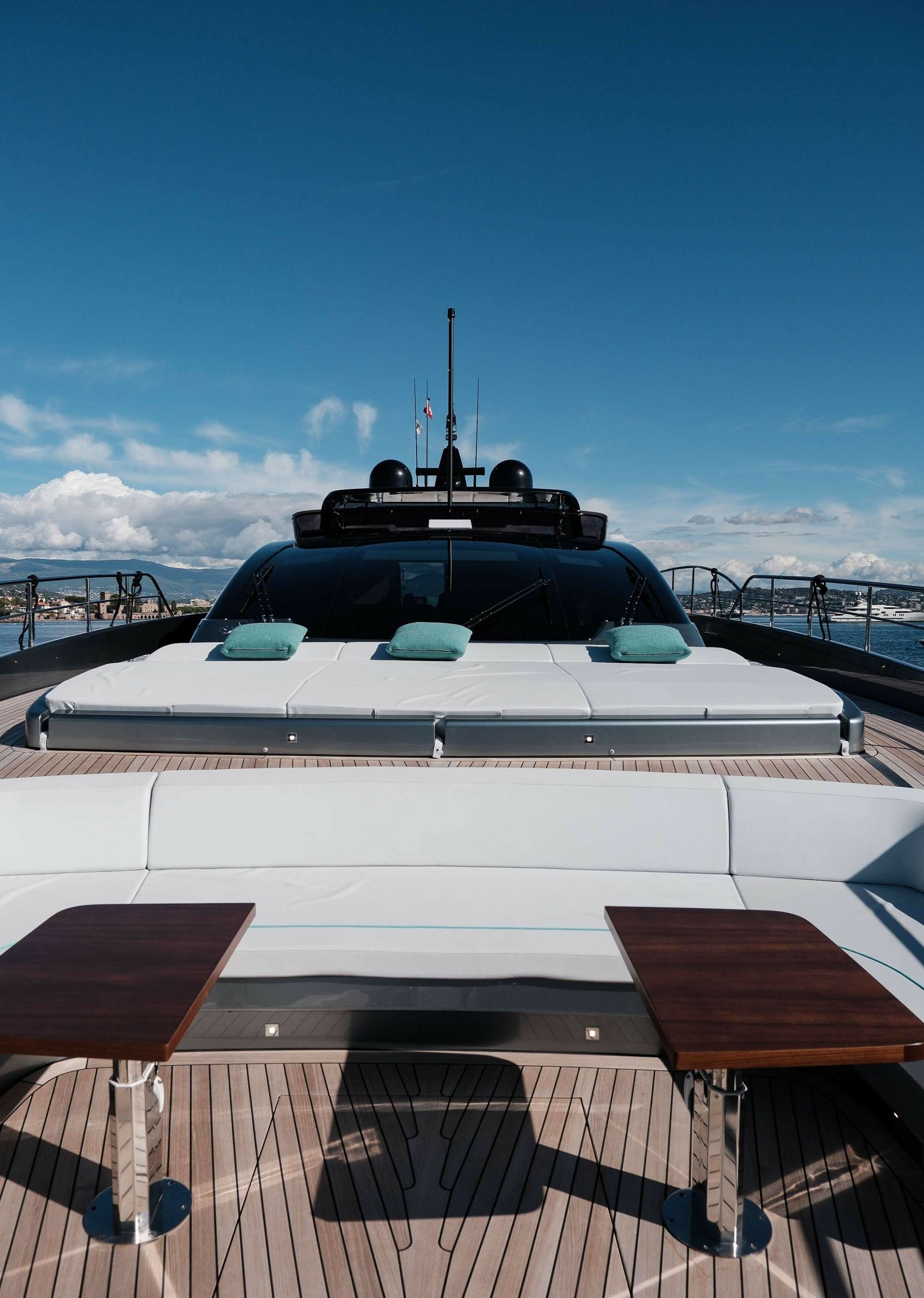 Riva 102 Corsaro | Icona