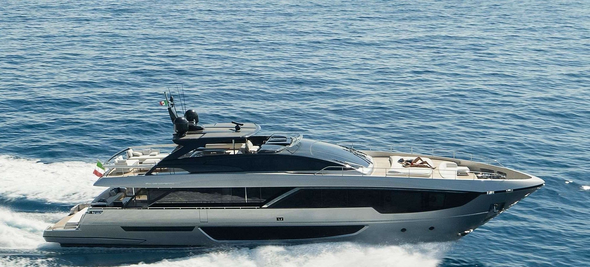 Riva 102 Corsaro | Icona