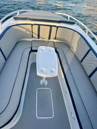 Mako 32 | Bugs Bunny