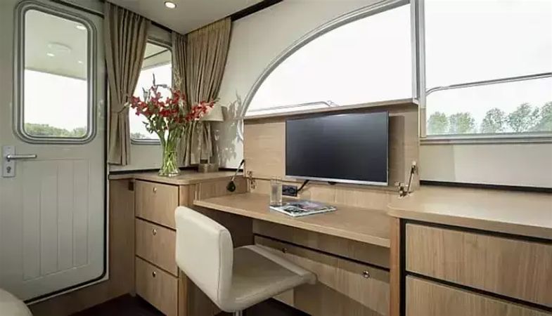 Linssen GS 34.9 Sedan | Salida