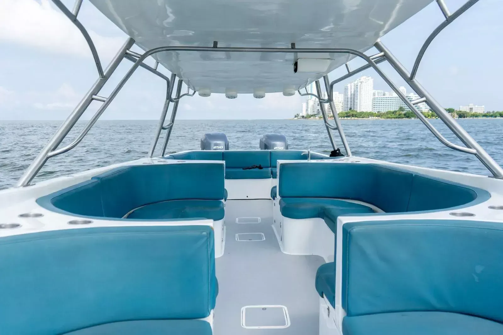 Triton 351 Express | Fantasia Caliente