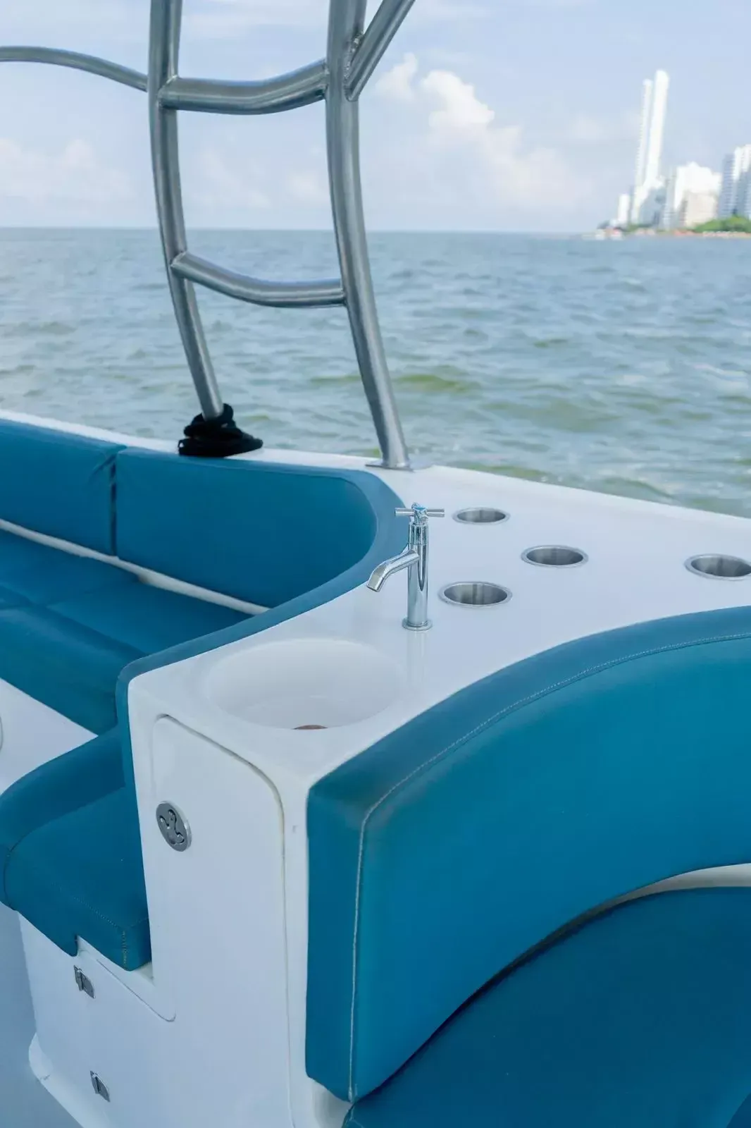 Triton 351 Express | Fantasia Caliente