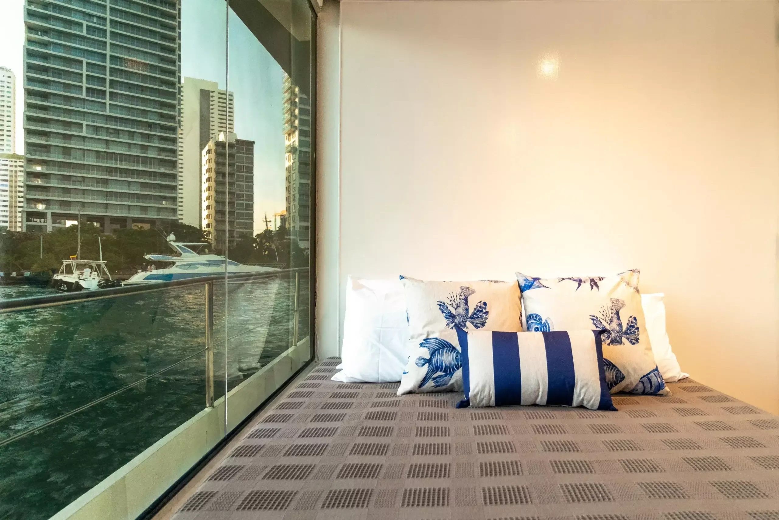 Custom Built 61 | Mavi Soul