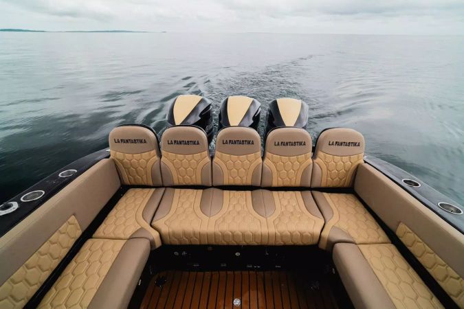 Custom Built 45 | La Fantastika