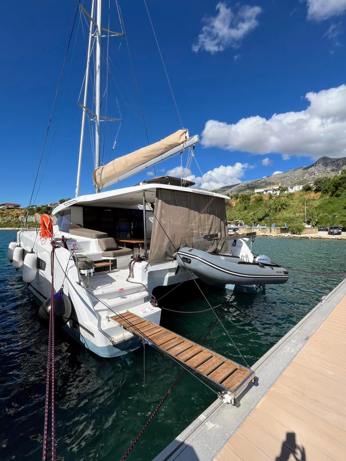 Fountaine Pajot New 41 | Halo