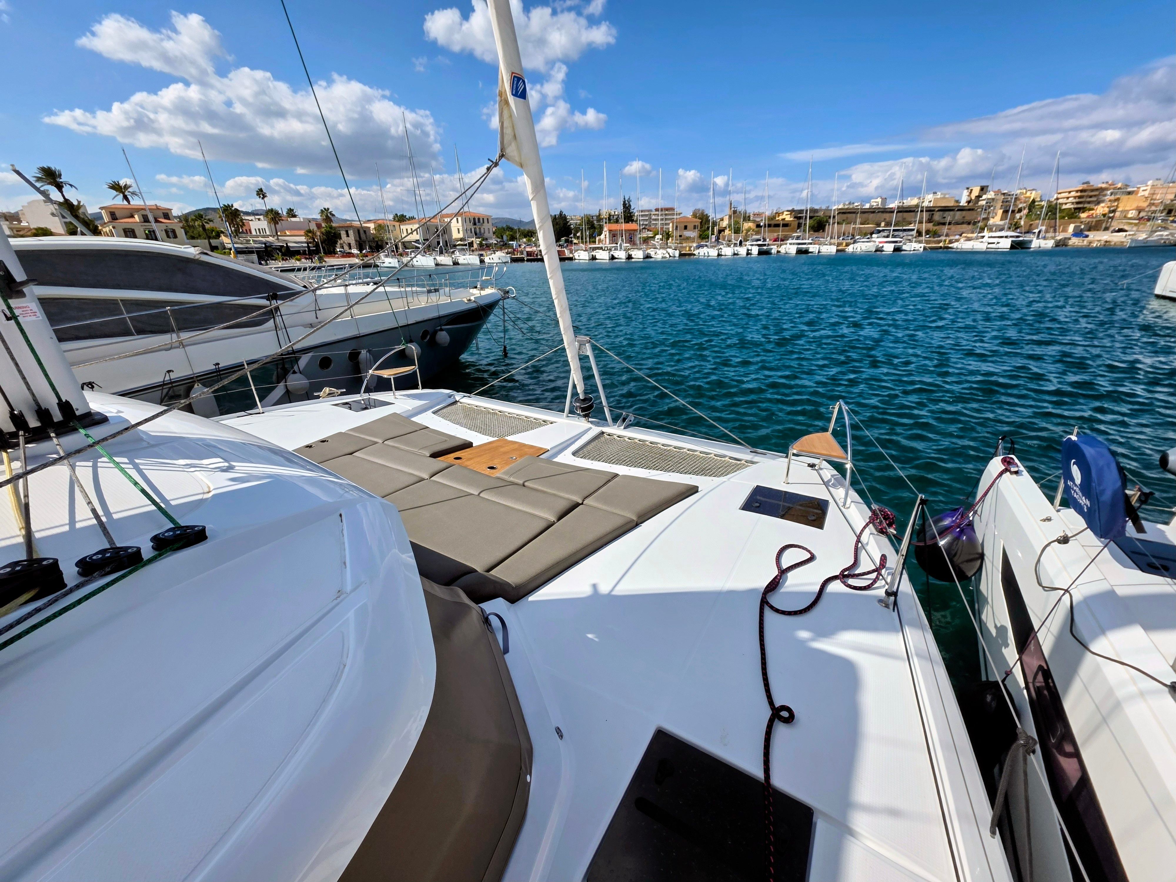 Fountaine Pajot New 41 | Halo