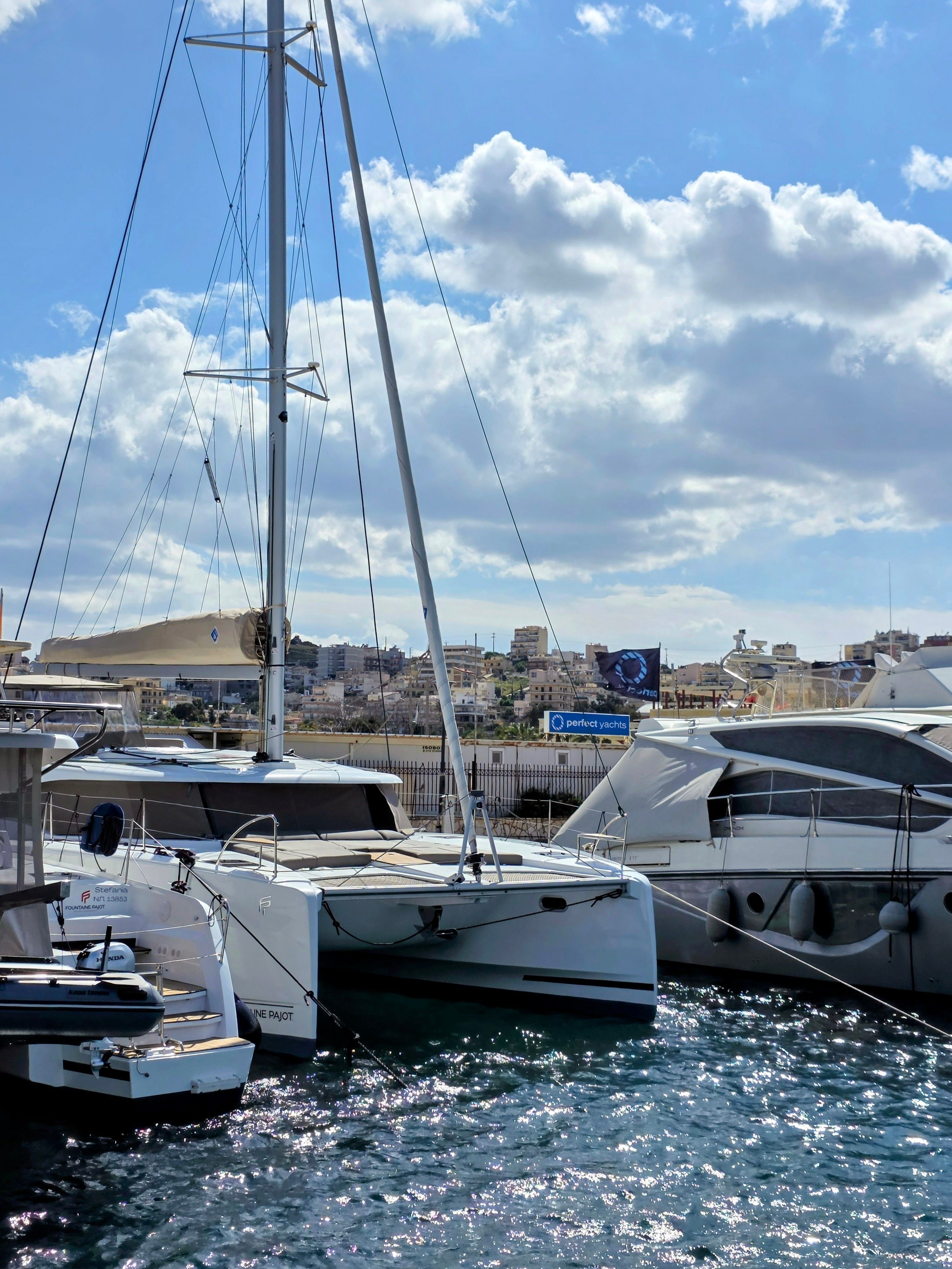 Fountaine Pajot New 41 | Halo