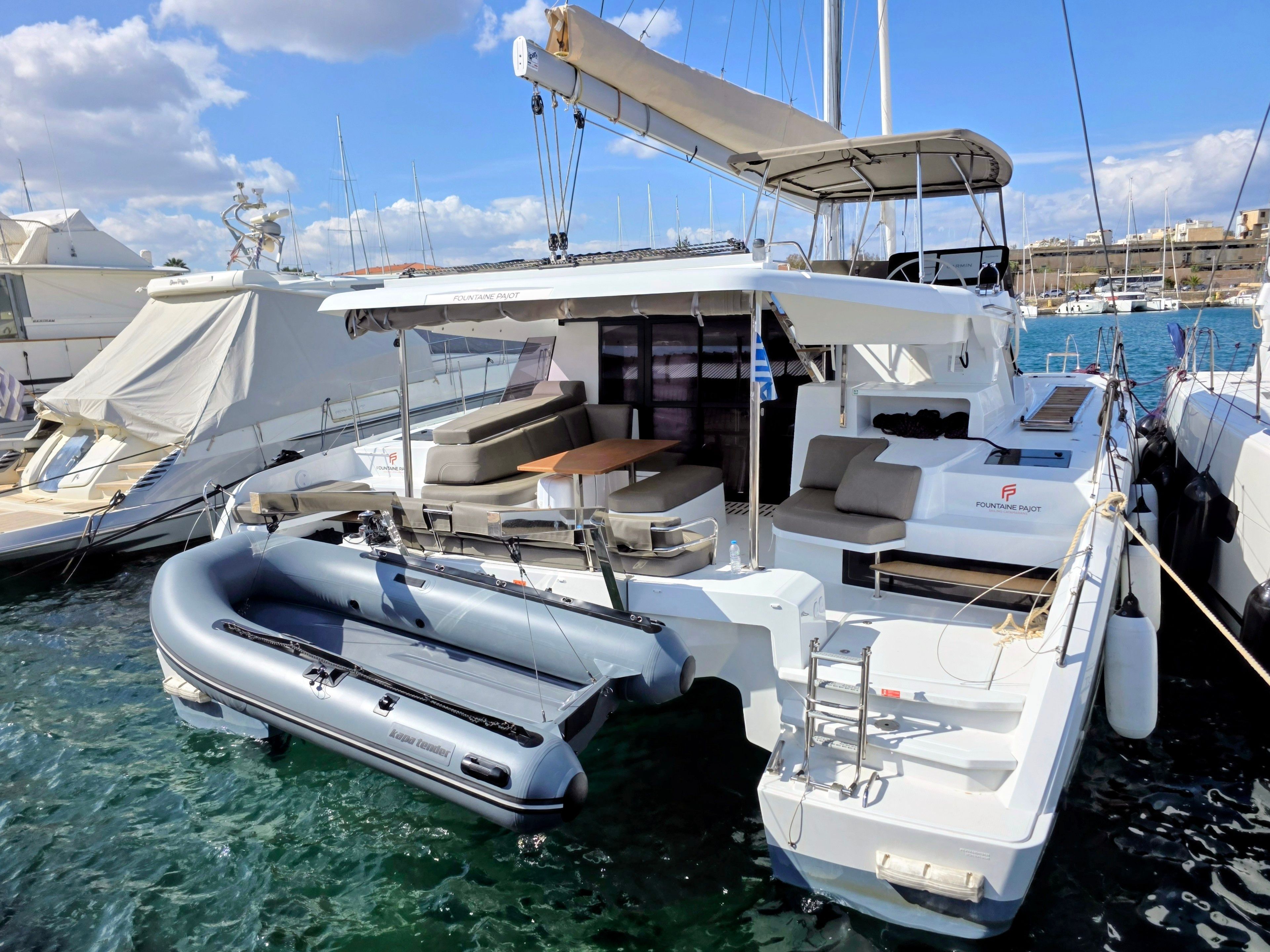 Fountaine Pajot New 41 | Halo