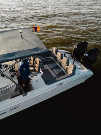 Custom Built 32 | Esturion 10