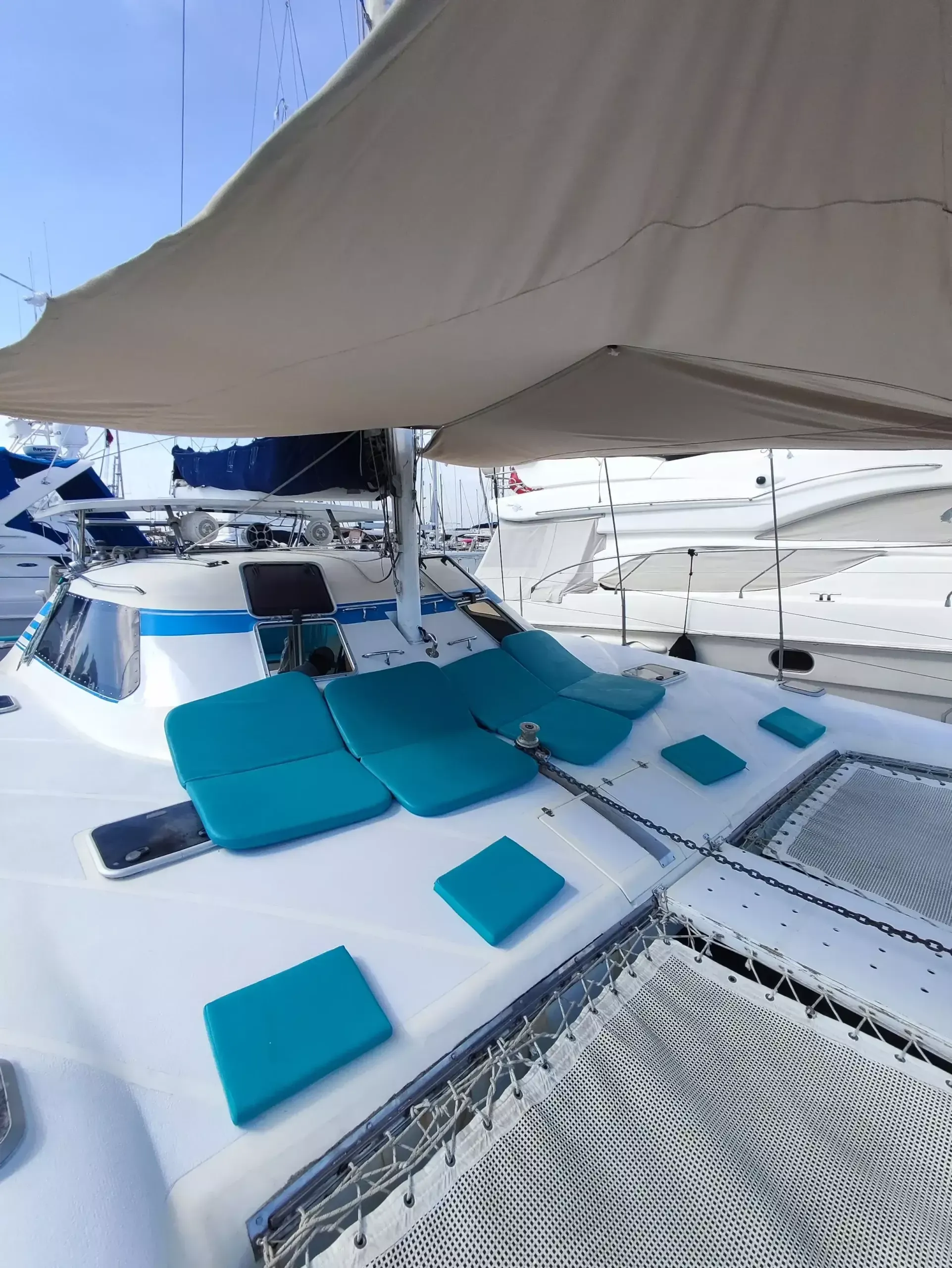 Custom Built 40 | Caro Blue