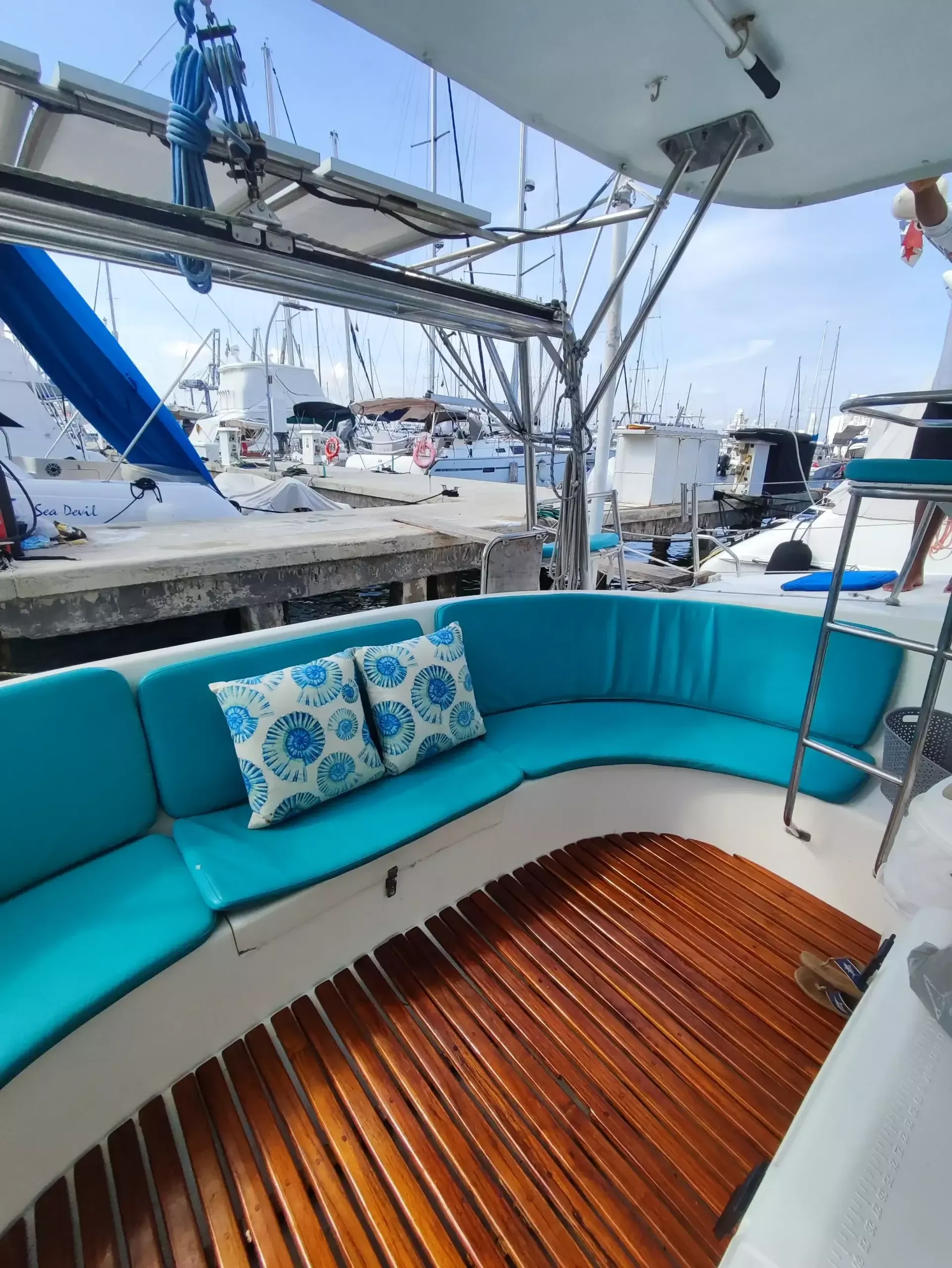 Custom Built 40 | Caro Blue