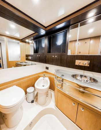 Riva Vertigo 63 | Caesar