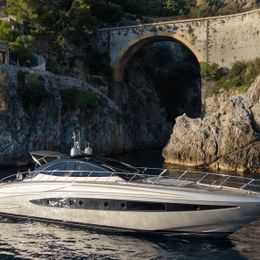 Riva Vertigo 63 | Caesar