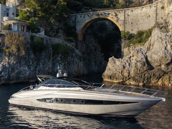 Riva Vertigo 63 | Caesar