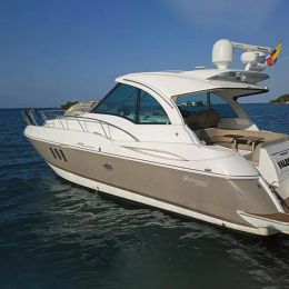 Cruiser Yachts 420 | Valemar