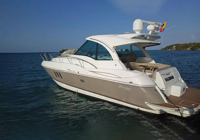 Cruiser Yachts 420 | Valemar