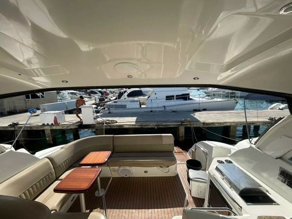 Cruiser Yachts 420 | Valemar