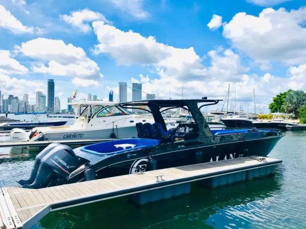 Motomarlin Brown 39 | Alan