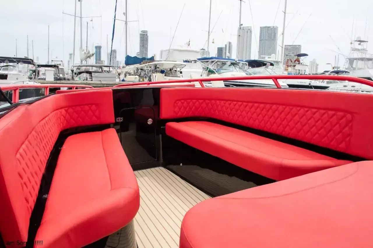 Motomarlin Brown 39 | Lux