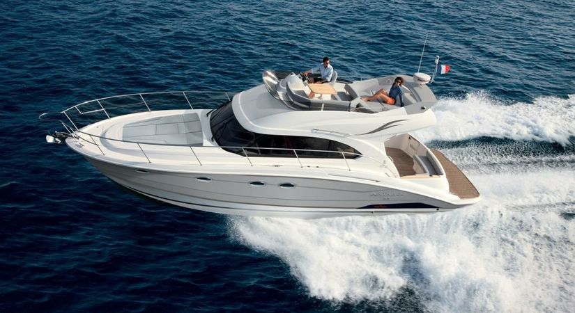 Beneteau Antares 42 | Antares