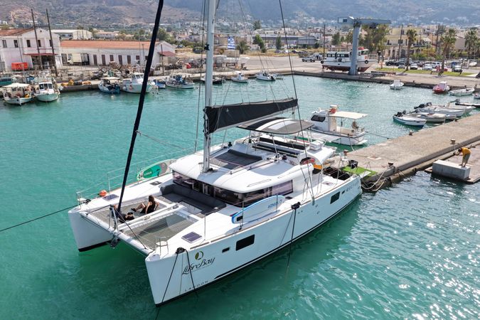 Lagoon 450 F | Libre Bay