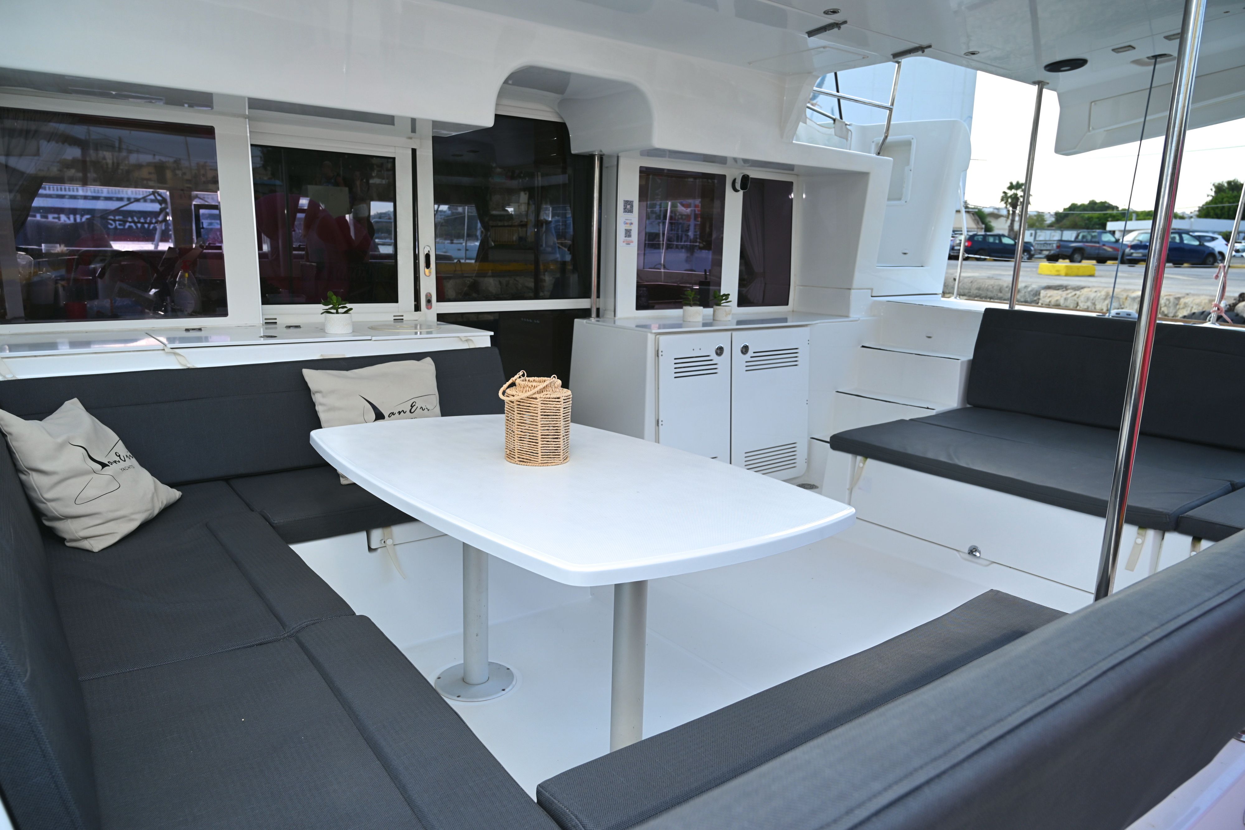 Lagoon 450 F | Libre Bay