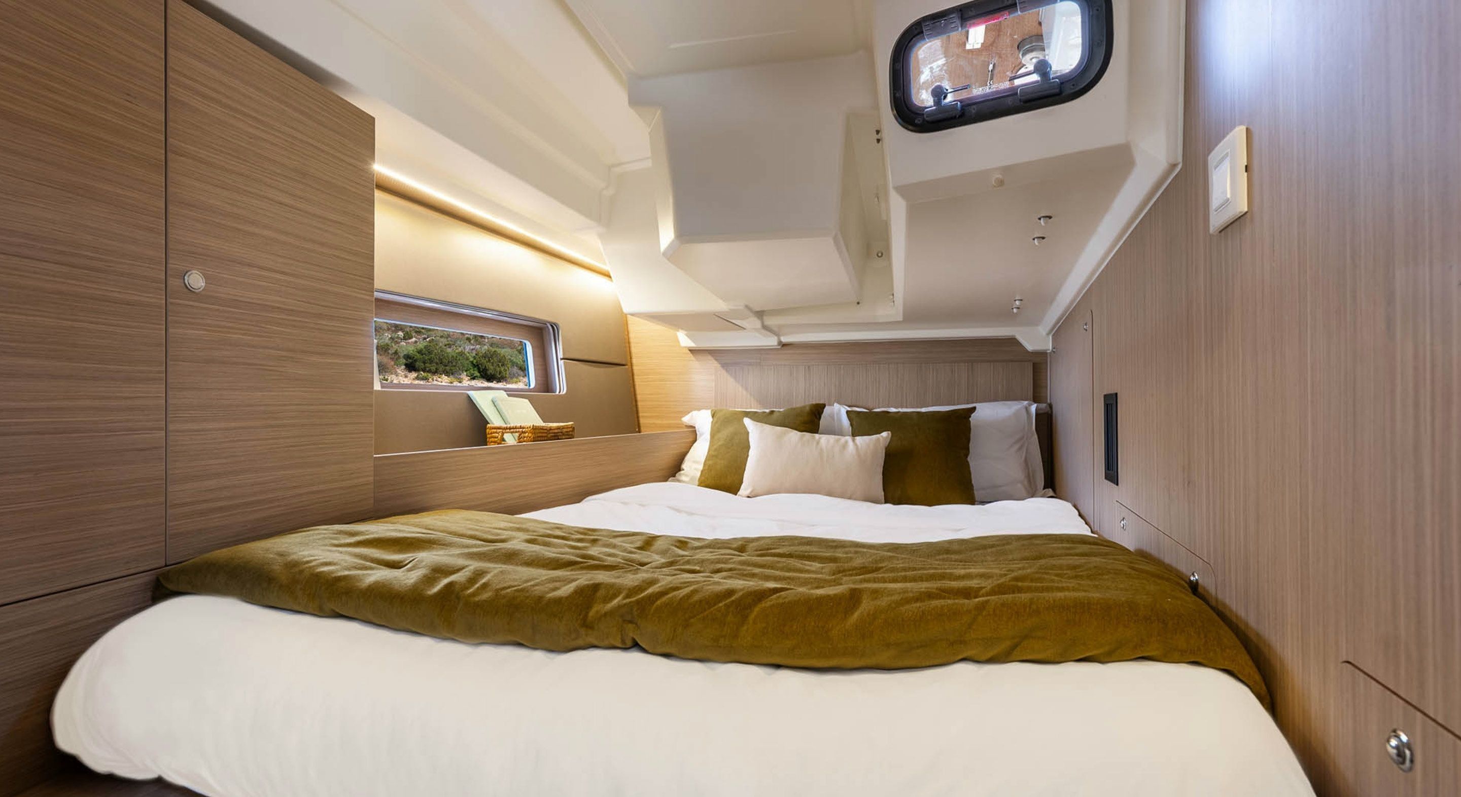 Beneteau Oceanis 47 | Ocean Light
