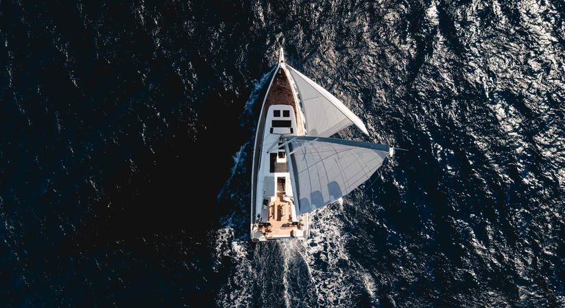 Beneteau Oceanis 47 | Ocean Light