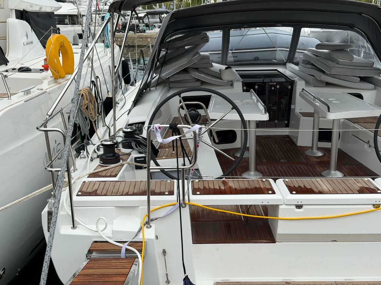Beneteau Oceanis 47 | Offline
