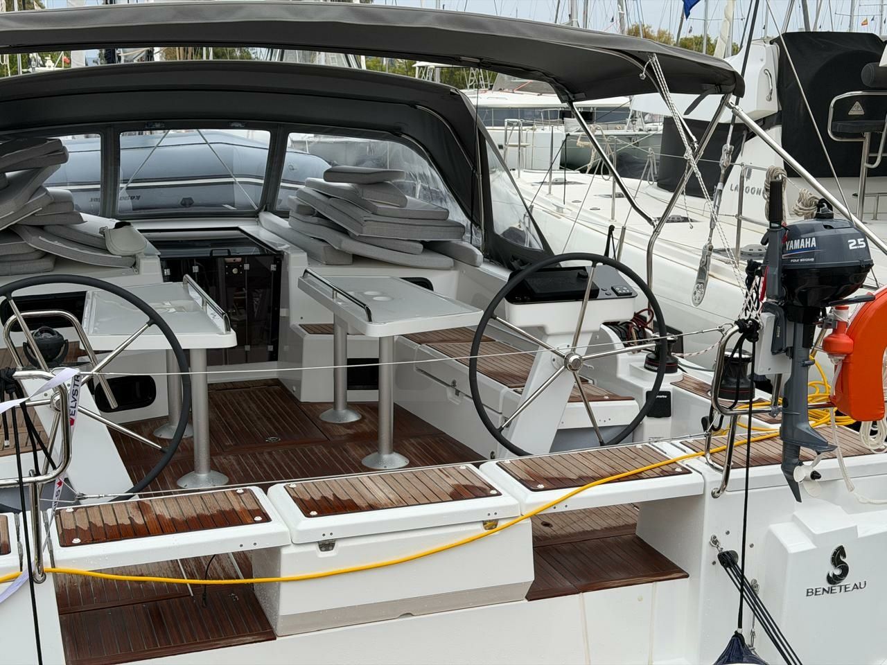 Beneteau Oceanis 47 | Offline