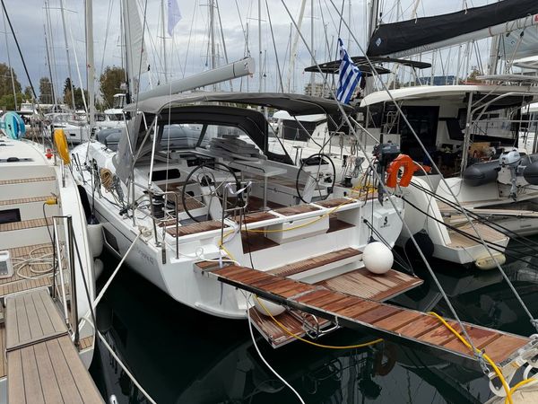 Beneteau Oceanis 47 | Offline