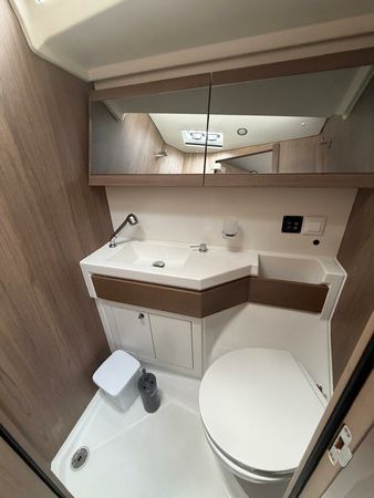 Beneteau Oceanis 47 | Offline