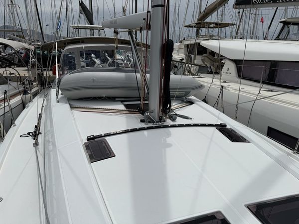 Beneteau Oceanis 47 | Offline