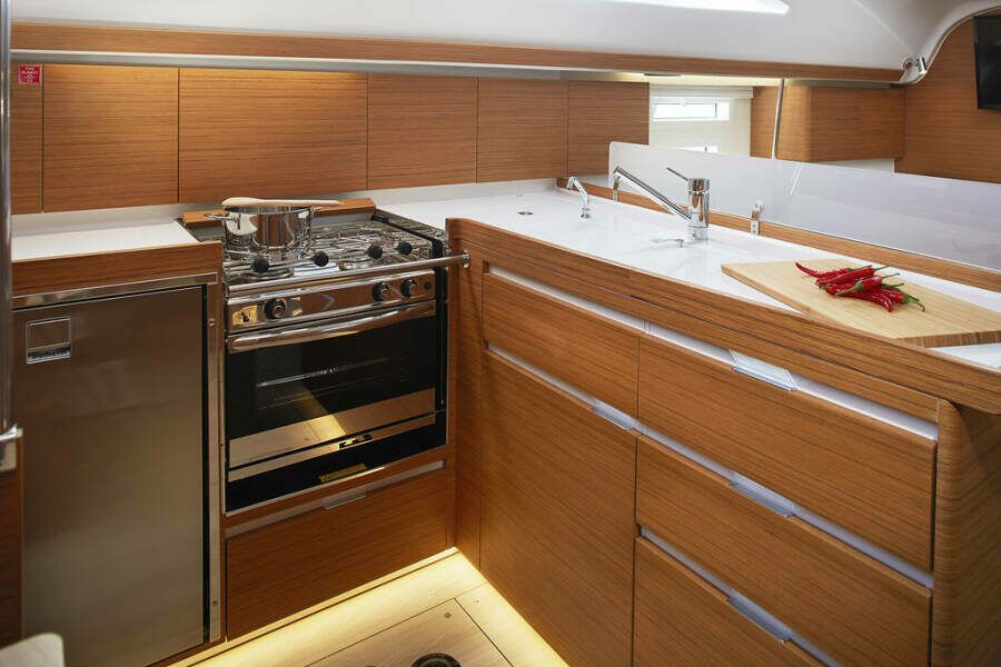 Elan 45 Impression | Mirakul