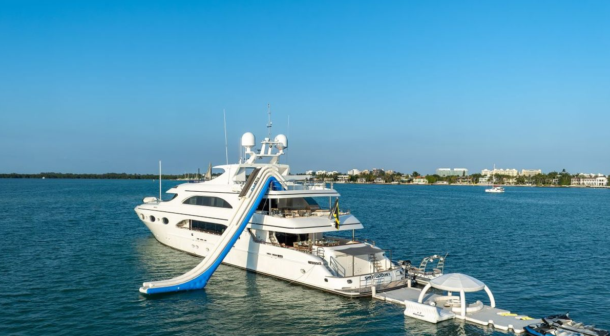 Trinity 164 | Sweet Caroline 2