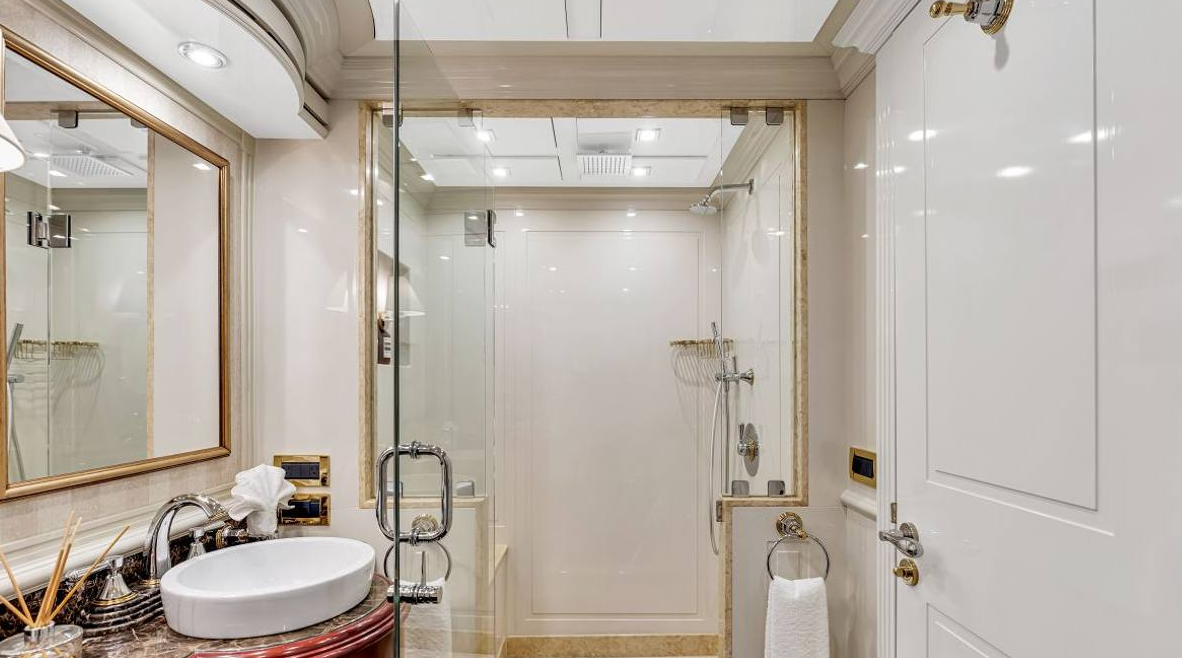 Trinity 164 | Sweet Caroline 2