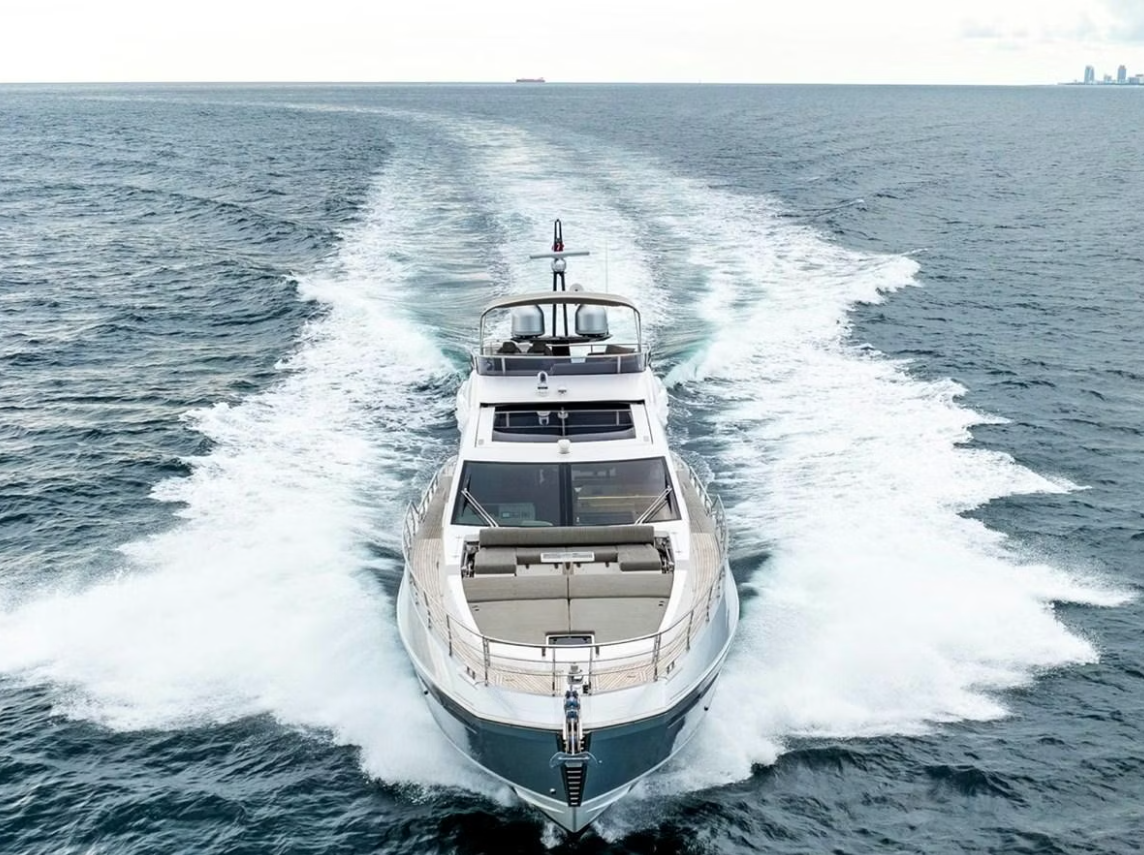Azimut S7 | Just Keep Livin