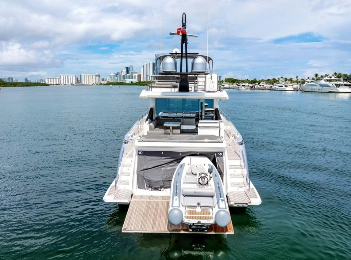 Azimut S7 | Just Keep Livin