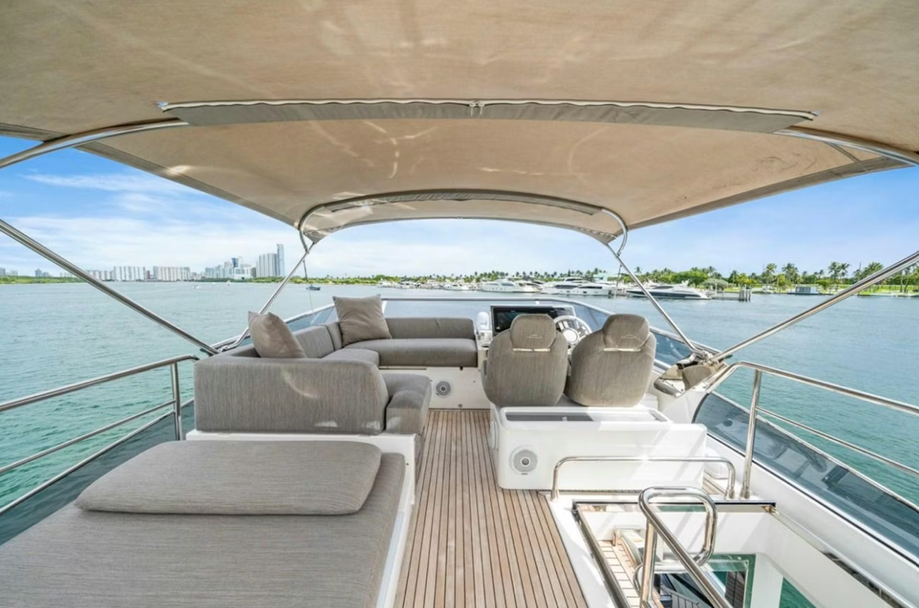 Azimut S7 | Just Keep Livin