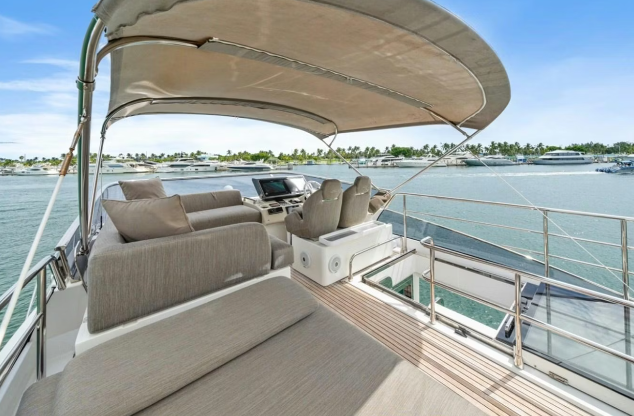 Azimut S7 | Just Keep Livin