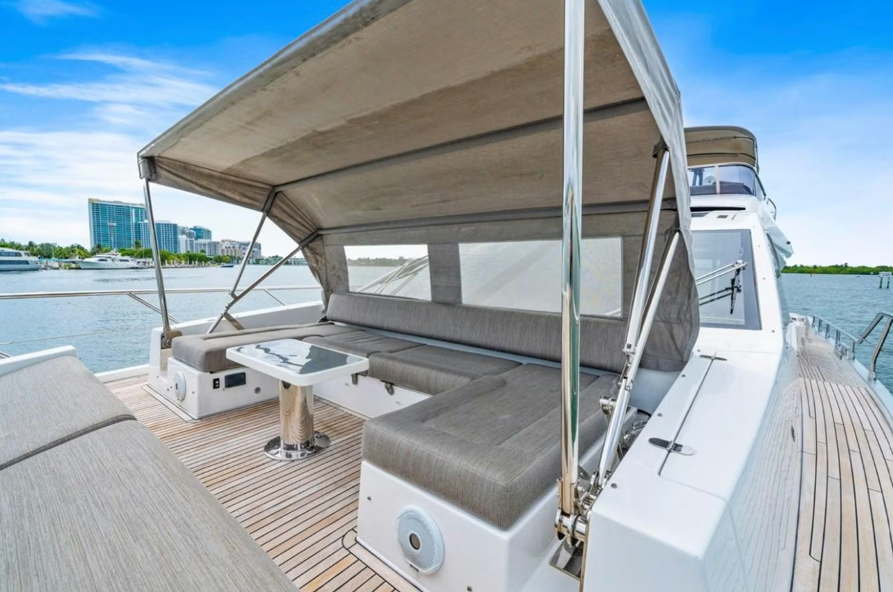 Azimut S7 | Just Keep Livin