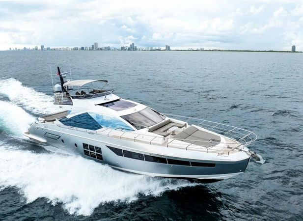 Azimut S7 | Just Keep Livin