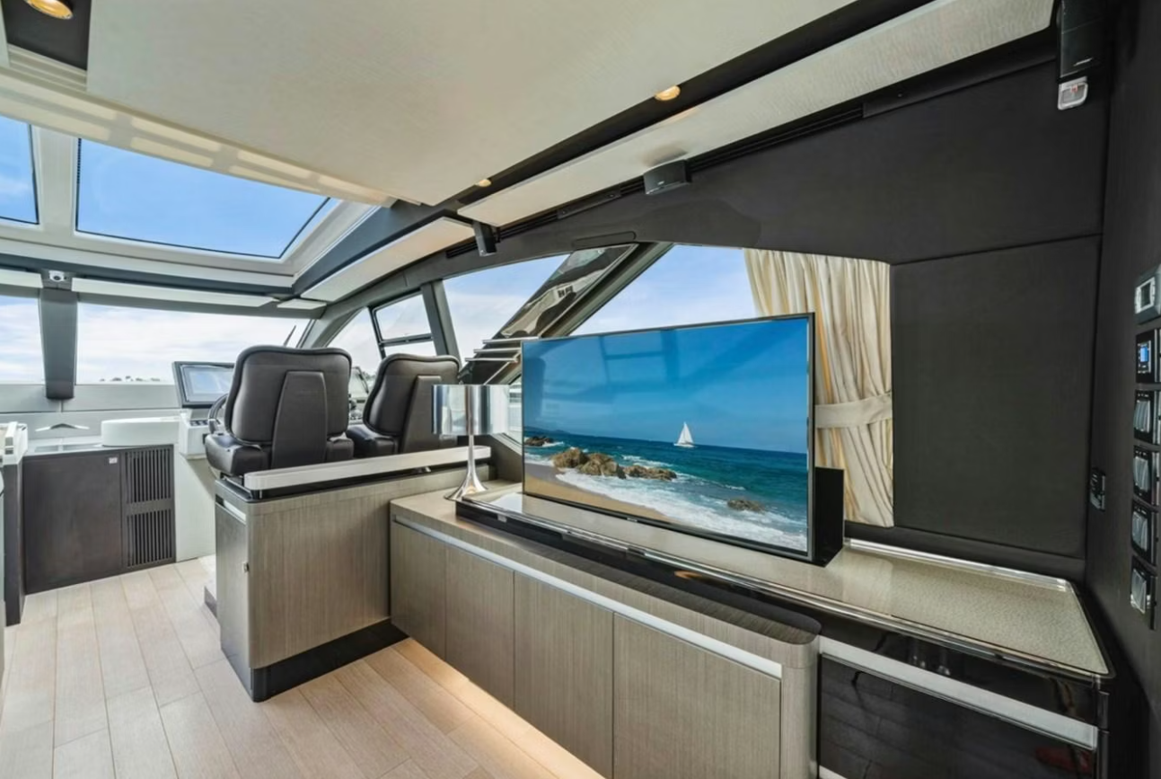 Azimut S7 | Just Keep Livin