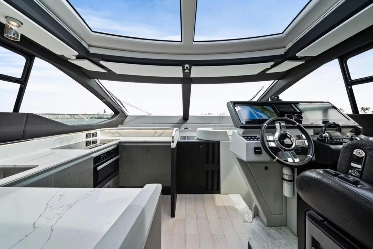 Azimut S7 | Just Keep Livin