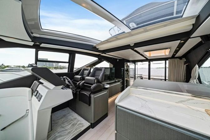 Azimut S7 | Just Keep Livin