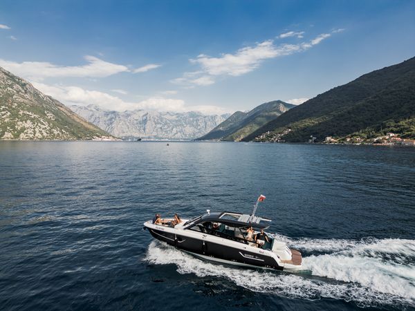 Bavaria Vida 33 | Azul